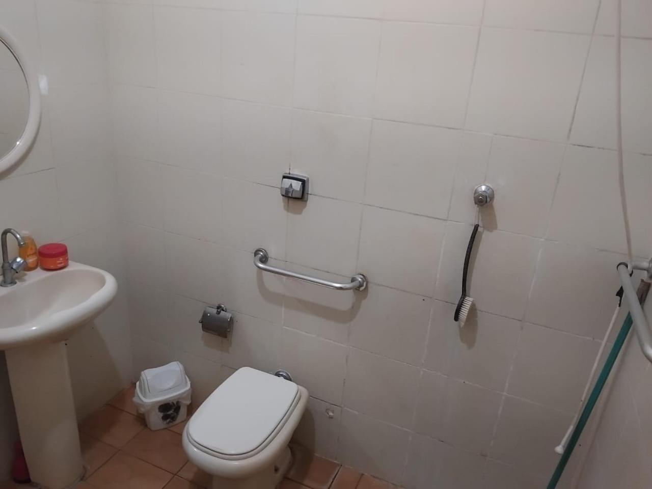Вилла Sitio Bemtevi - Jockey Camping - Уберландия Экстерьер фото